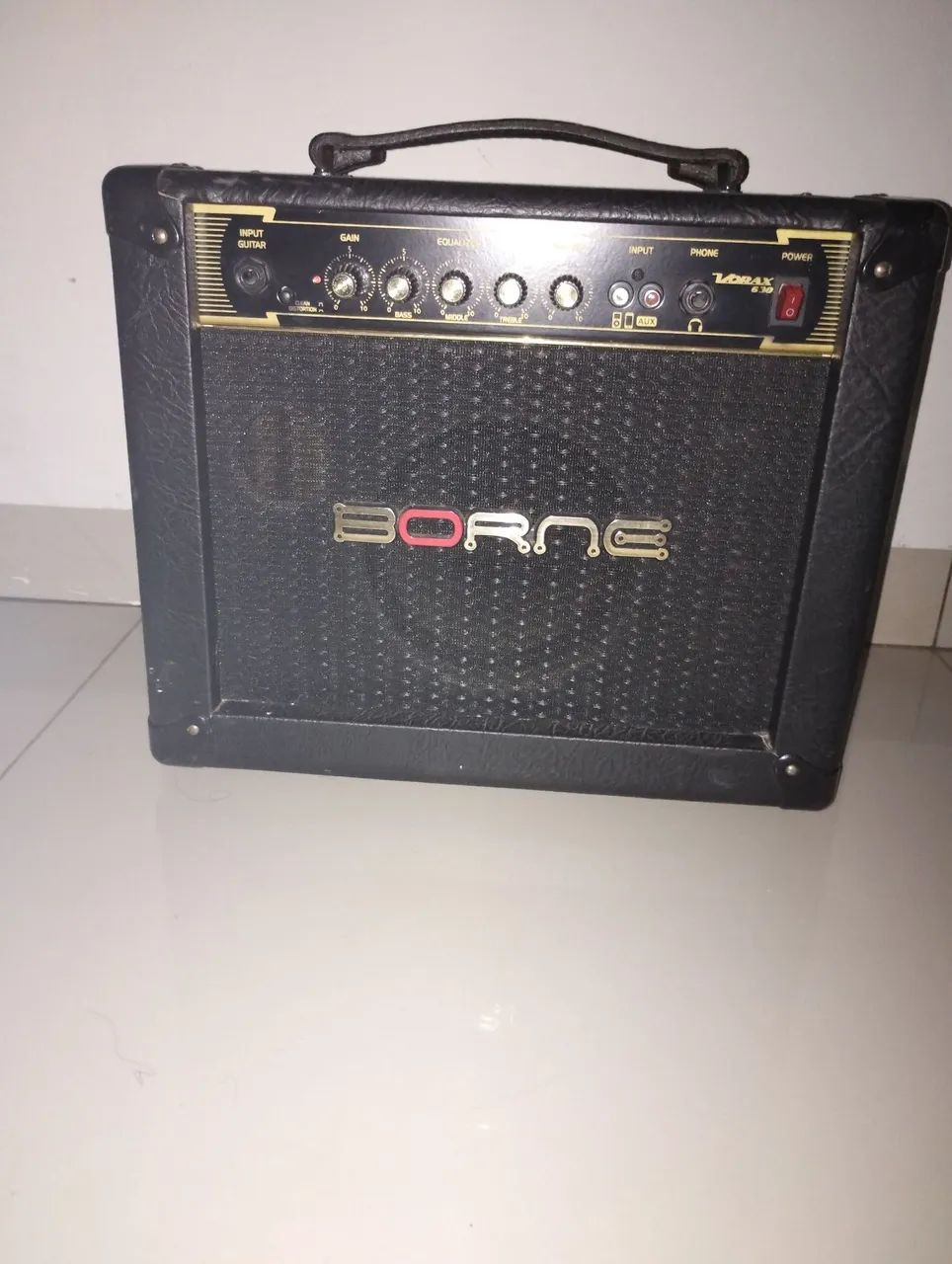Amplificador Borne Vorax 630 25w para guitarra  - Foto 3