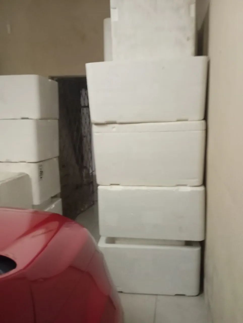 Caixas de isopor grandes 120 Litros - Foto 3
