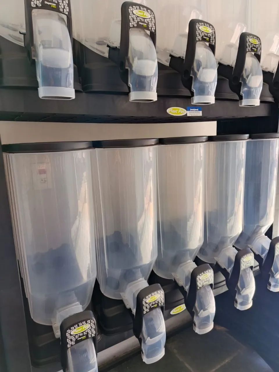Vendo dispenser plaspet 10 bocas  - Foto 2