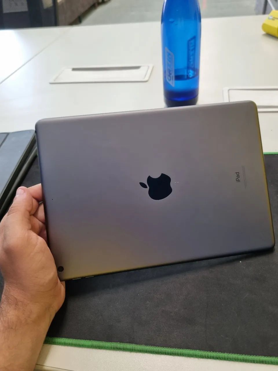 IPAD 9 SEM MARCAS DE USO ZERADO - Foto 2
