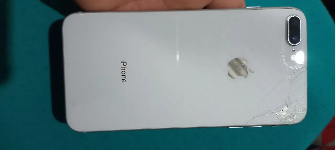 Vendo iPhone 8 plus  - Foto 4