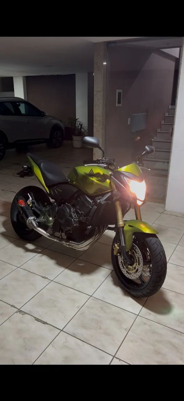 HORNET 2012 - Foto 3