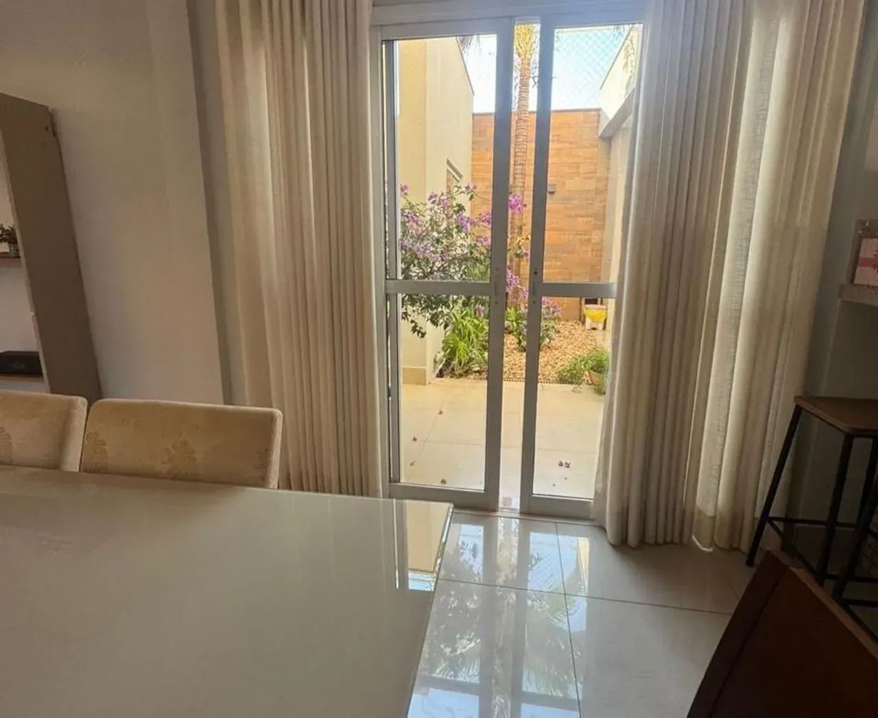OPORTUNIDADE EM CONDOMINIO FECHADO!! - Foto 4