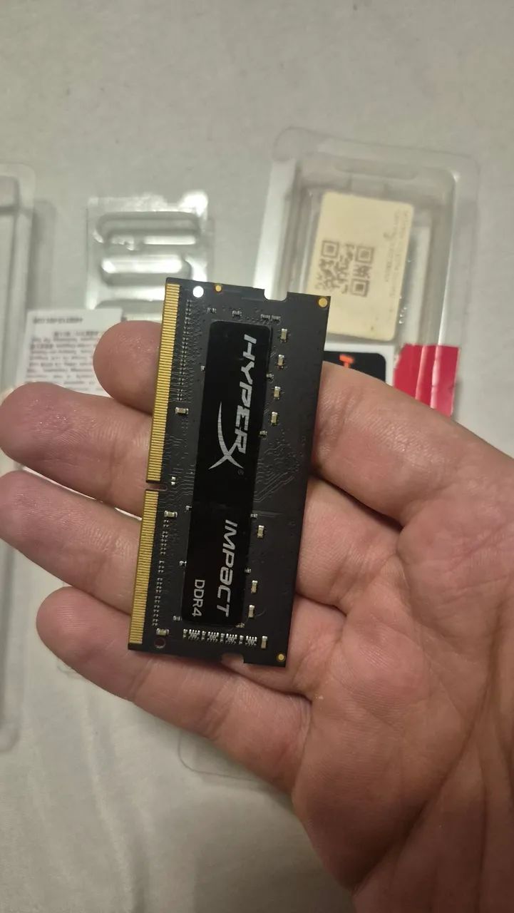 Memória RAM Notebook HyperX Impact 8GB DDR4 - Nova / Nunca Usada