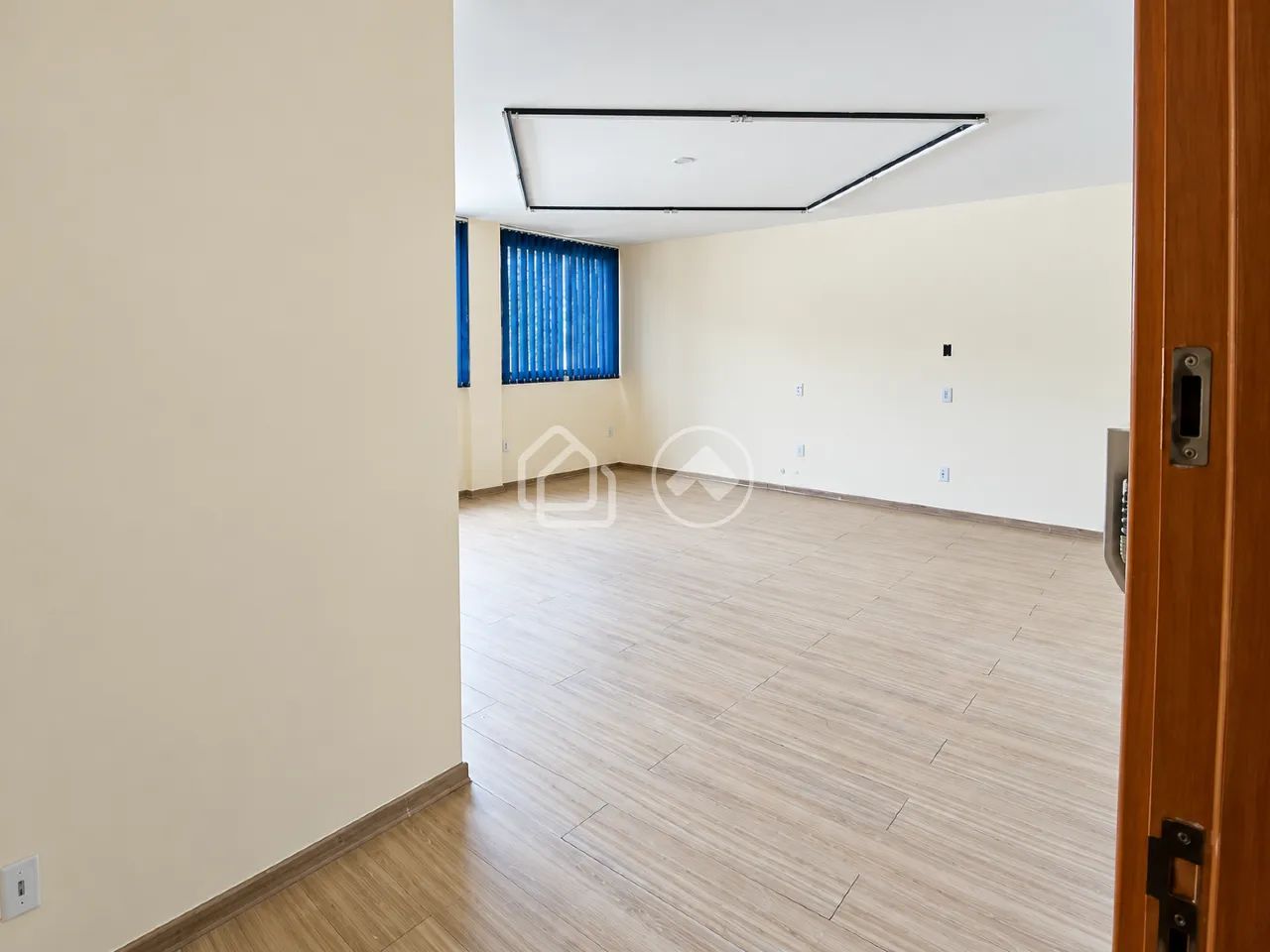 Sala comercial para alugar no Buritis com Copa e Banheiro. - Foto 4