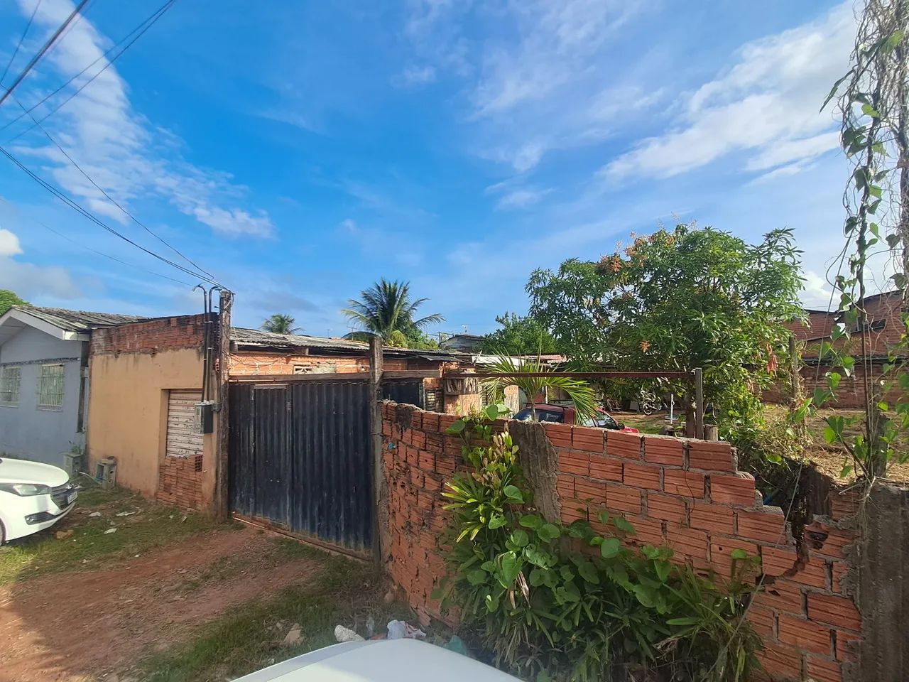 CASA COM UM KIT-NET ATRÁS  - Foto 2