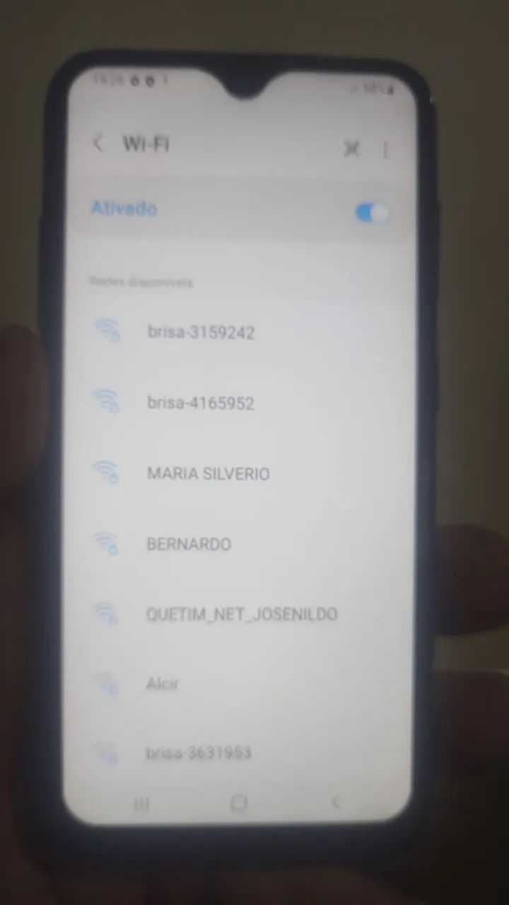 VENDO CELULAR SAMSUNG A01 DE 32 GIGAS COM PELÍCULA 3D FUNCIONANDO TUDO PERFEITAMENTE  - Foto 3