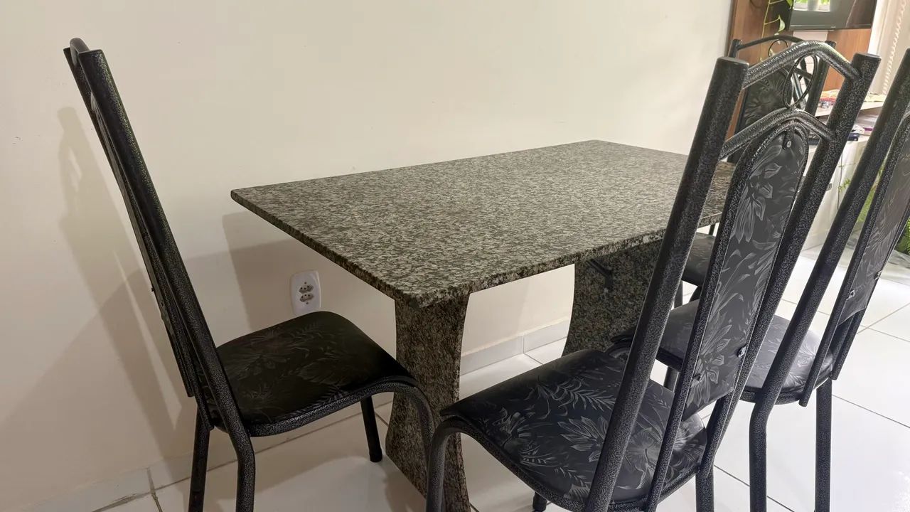 Mesa de Mármore  - Foto 2
