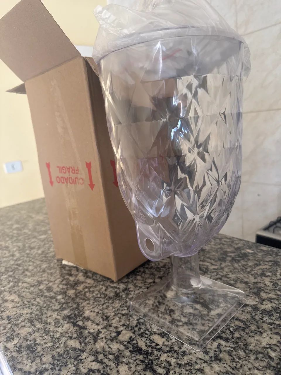 Suqueira de acrílico 