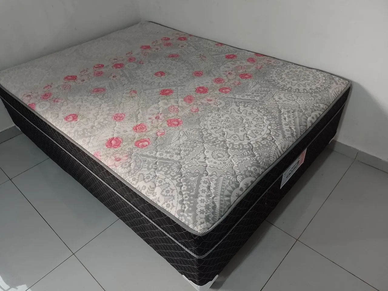 Cama box casal 