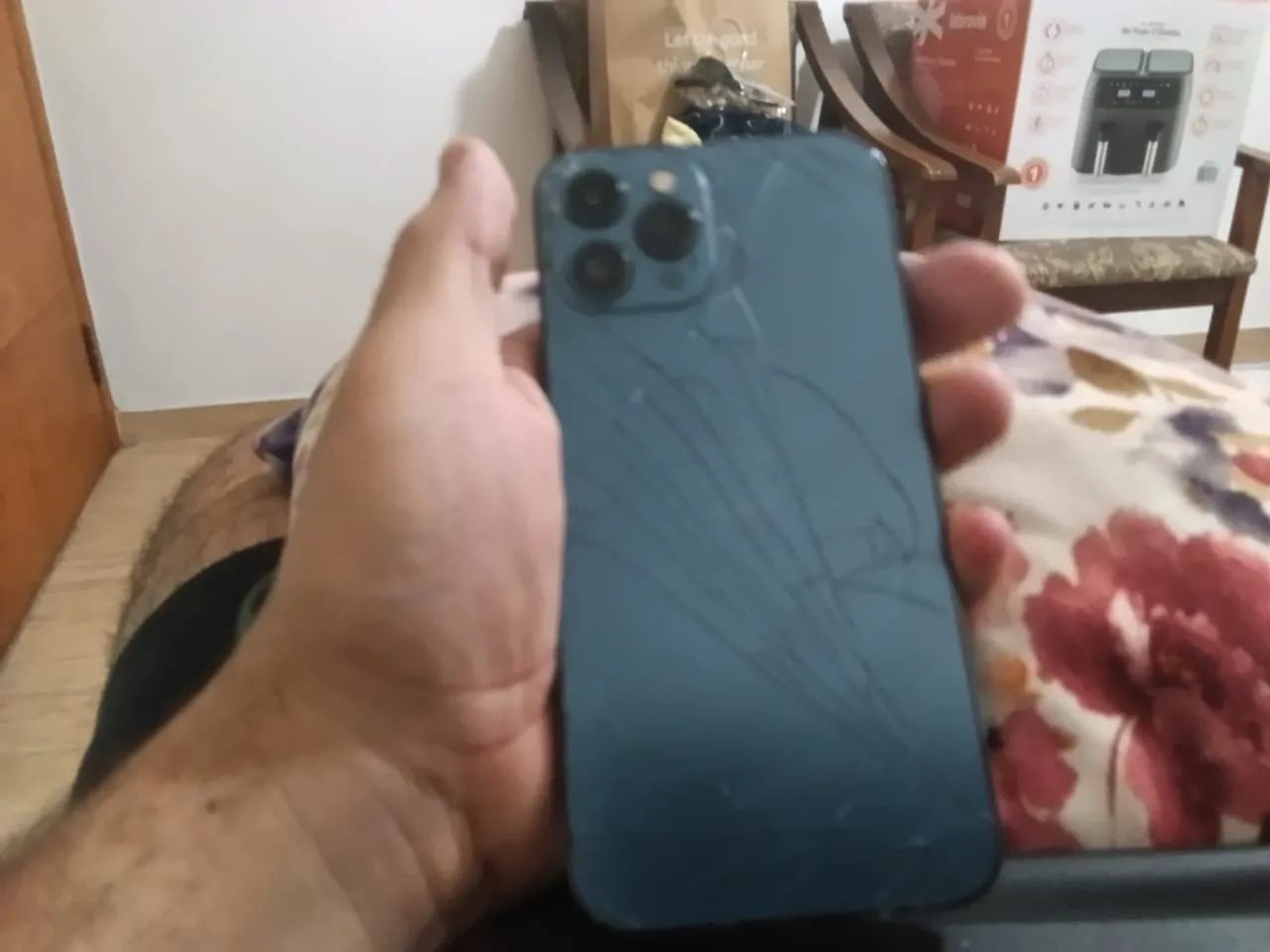 Vendo ou troco iPhone 12 Pro Max