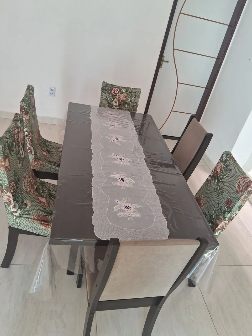 Mesa 6 Cadeiras - Foto 2
