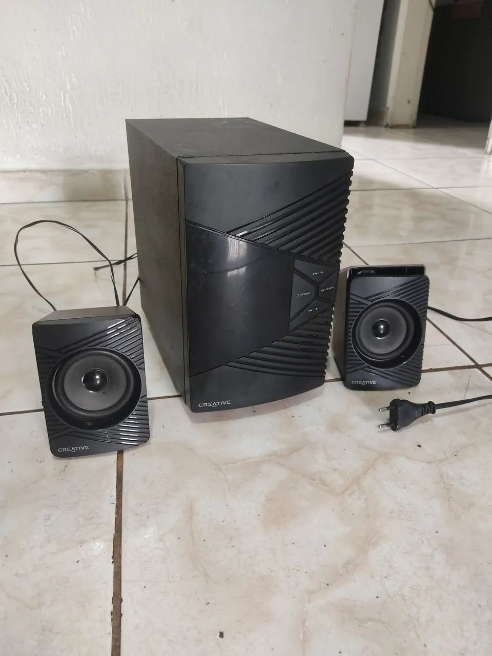 Caixa de som Creative SBS E2500