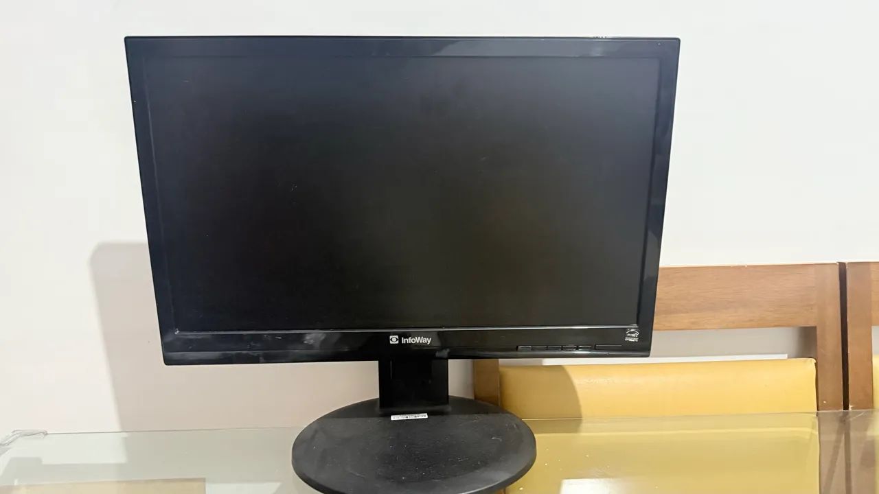 MONITOR 20 POLEGADAS  - Foto 2