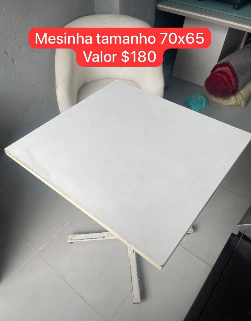 Mesa pequena 