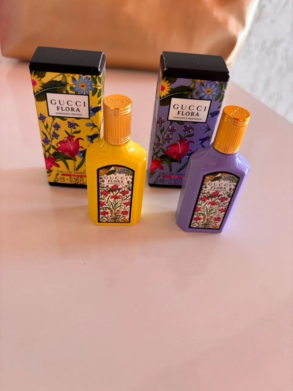 MINI PERFUMES IMPORTADOS - GUCCI FLORA + BURBERRY  - Foto 2