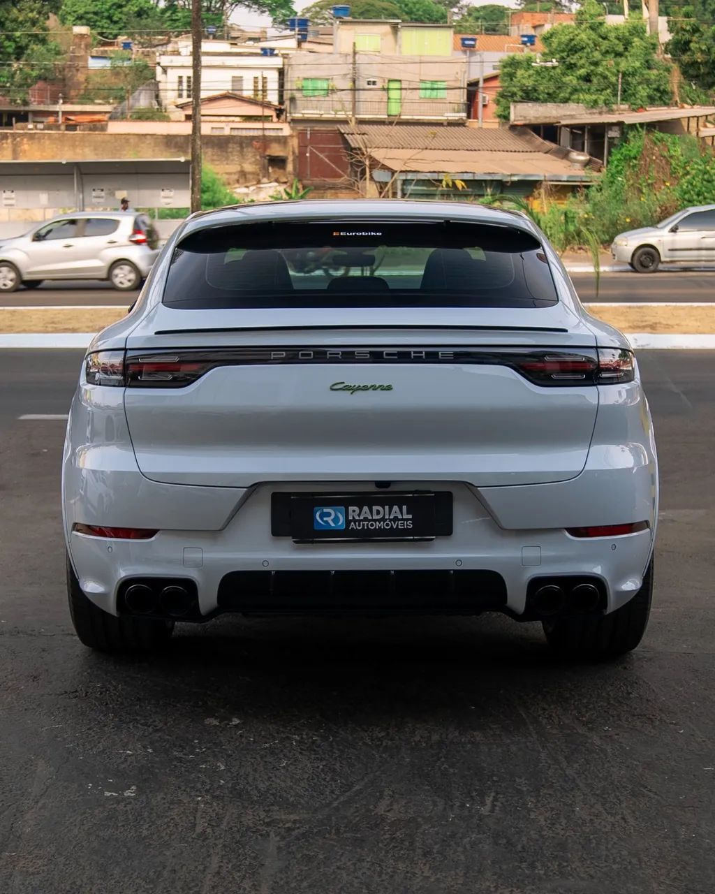Porsche Cayenne Coupe Platinum ED. 3.0 (híbrido) 2023 - Foto 3