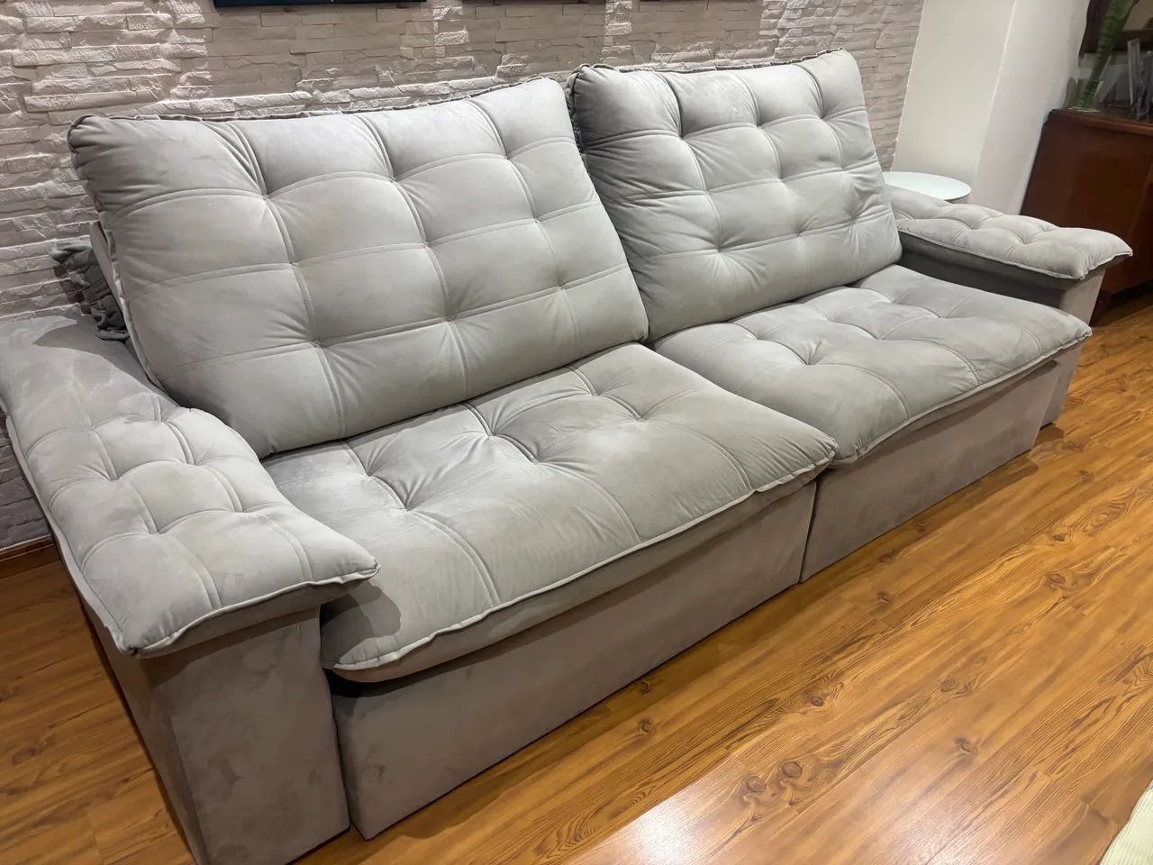 Vendo sofá retrátil 439340659817861120
