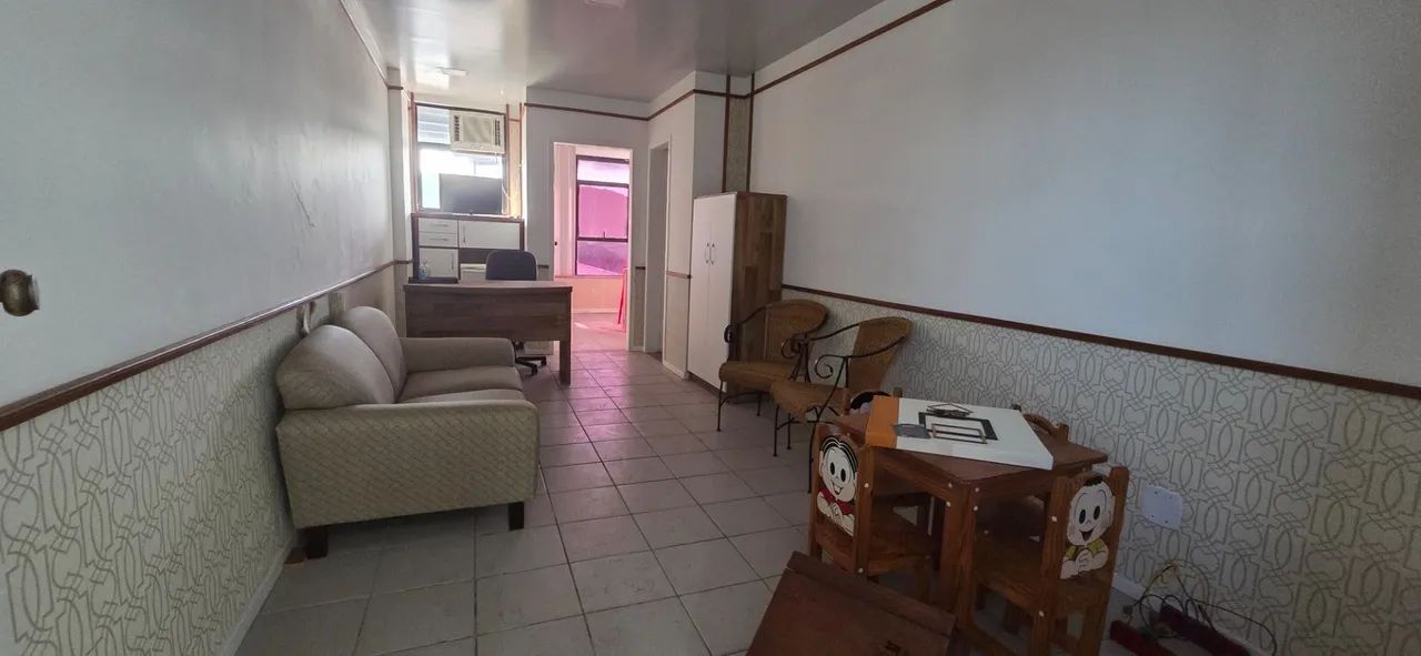 Sala Comercial, 79m² no Centro de Cabo Frio - Foto 2