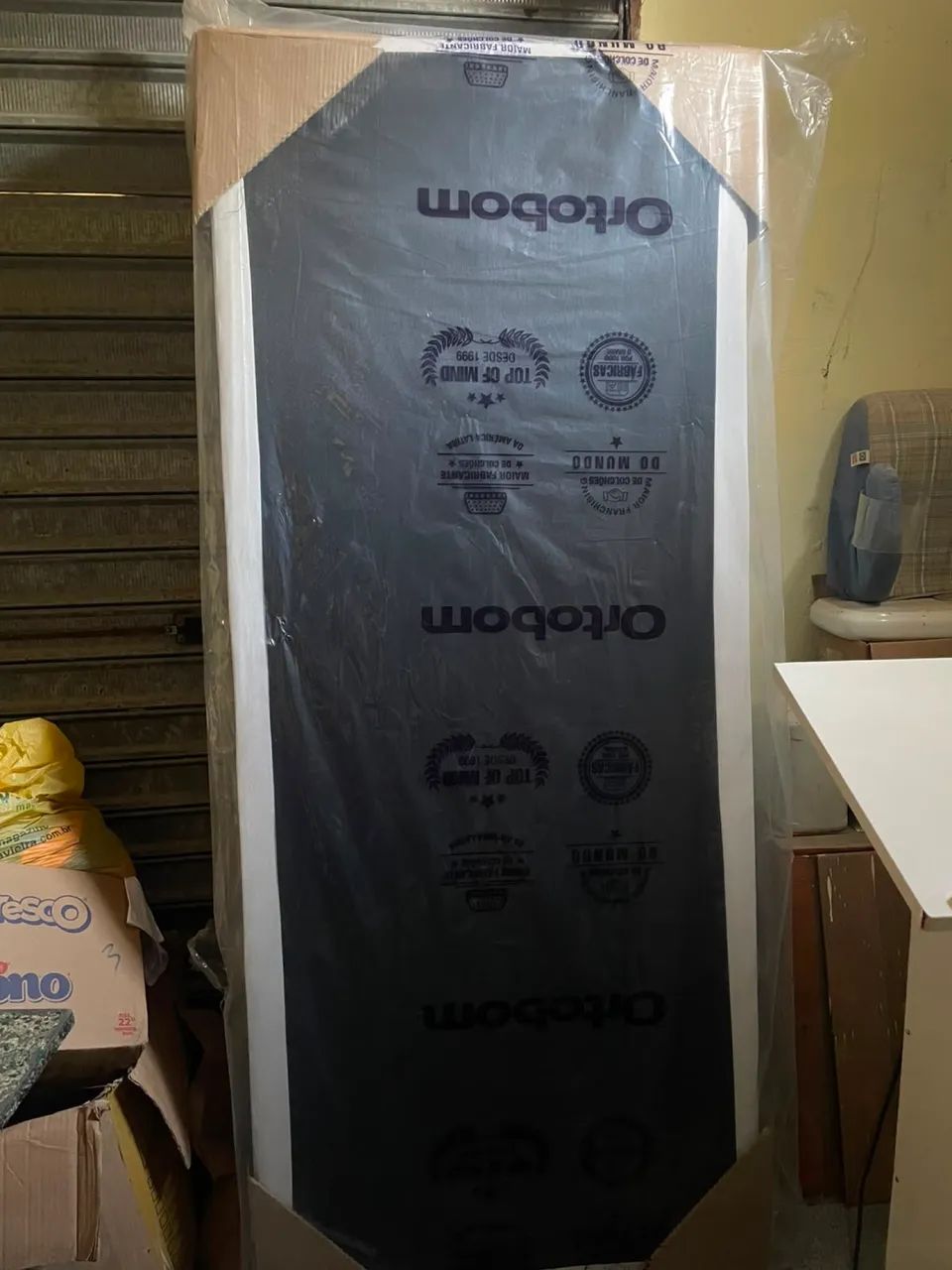 Cama box + colchão de solteiro 