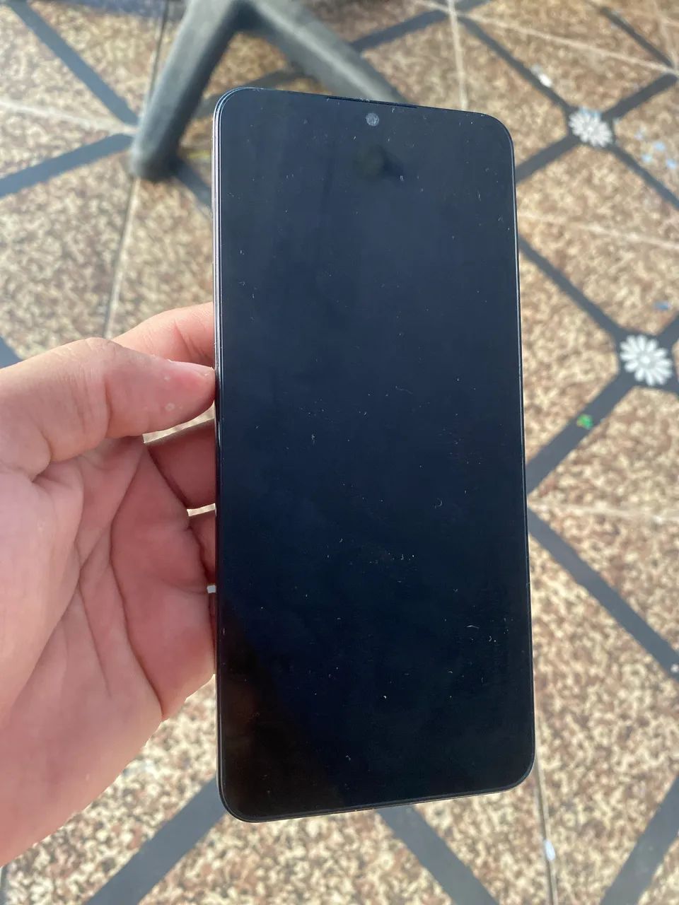 POCO C75