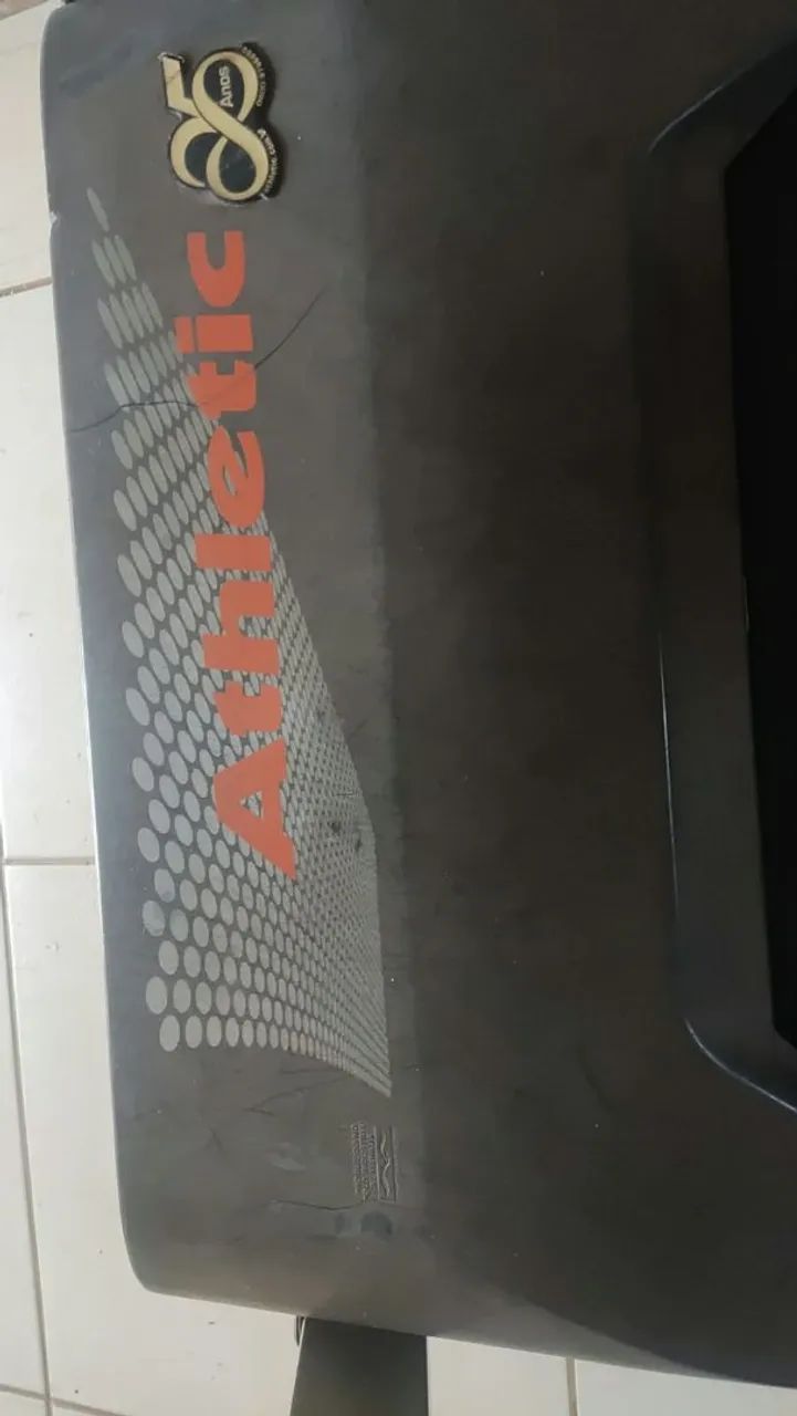 Vende-se esteira semi nova