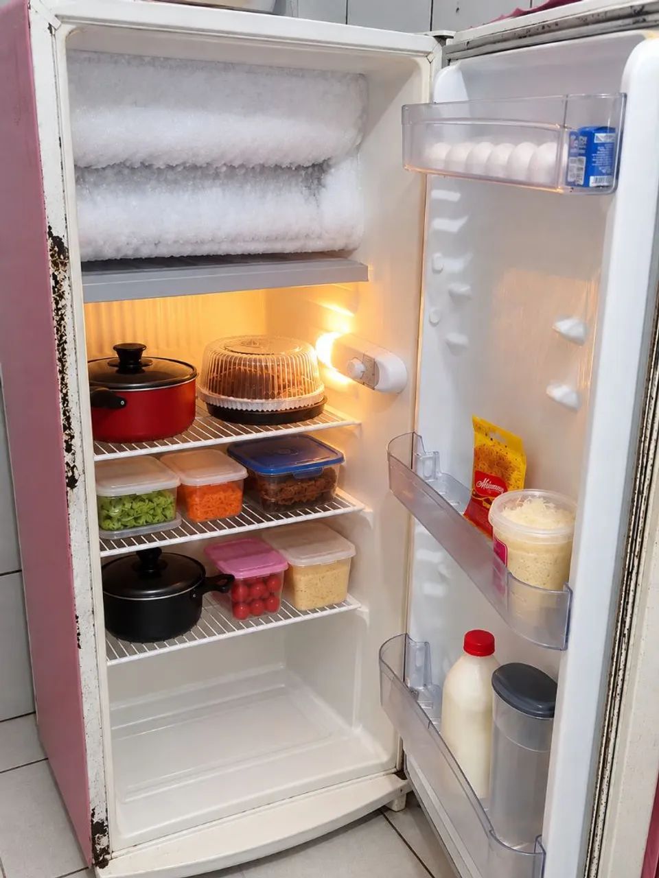 Geladeira antiga