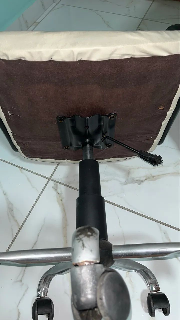 Cadeira de escritório - Foto 2