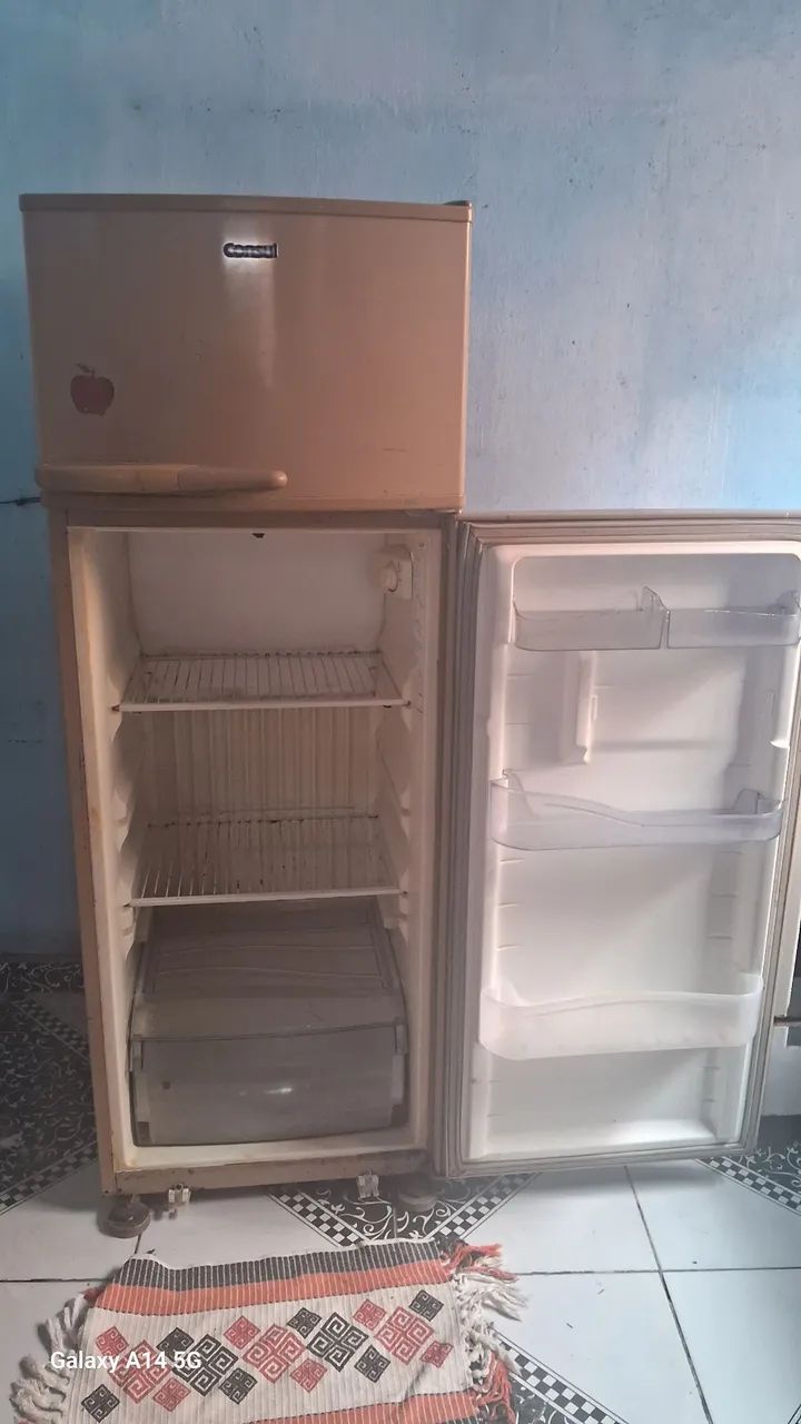Geladeira em ótimo funcionamento  - Foto 2