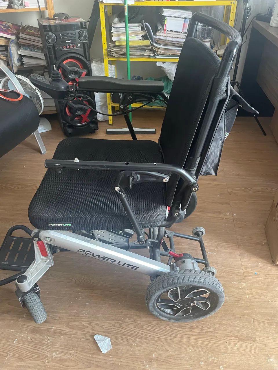 Cadeira de rodas elétrica power lite  - Foto 2