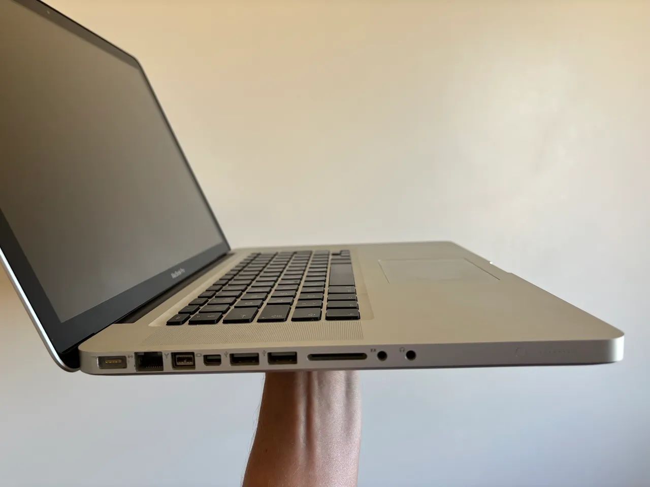 【USED】MacBookPro 15.4 (Mid 2010) Core i7 MacBook Pro 15 polegadas 2010 Core i7 - Estado excepcional