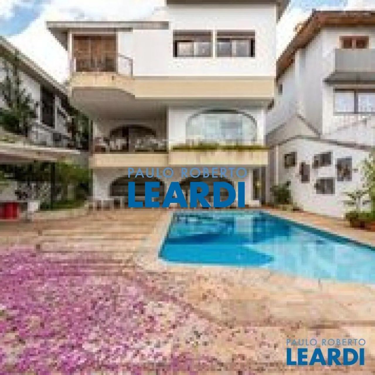 CASA ASSOBRADADA - CIDADE JARDIM - SP