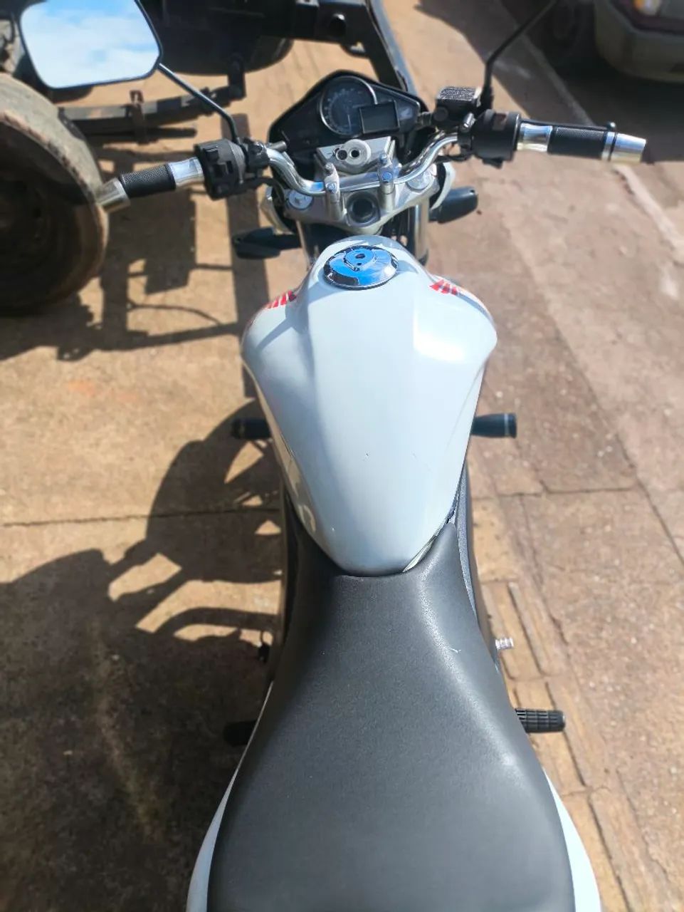Cb300 2011/2012 motor e pneu zero  - Foto 3