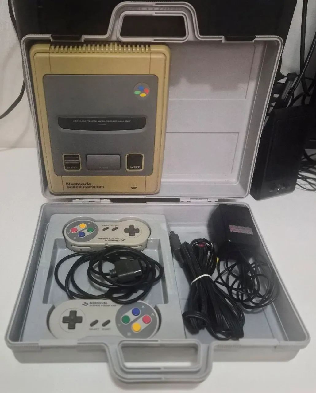 Super Famicom com Maleta original japonês e  - Foto 3
