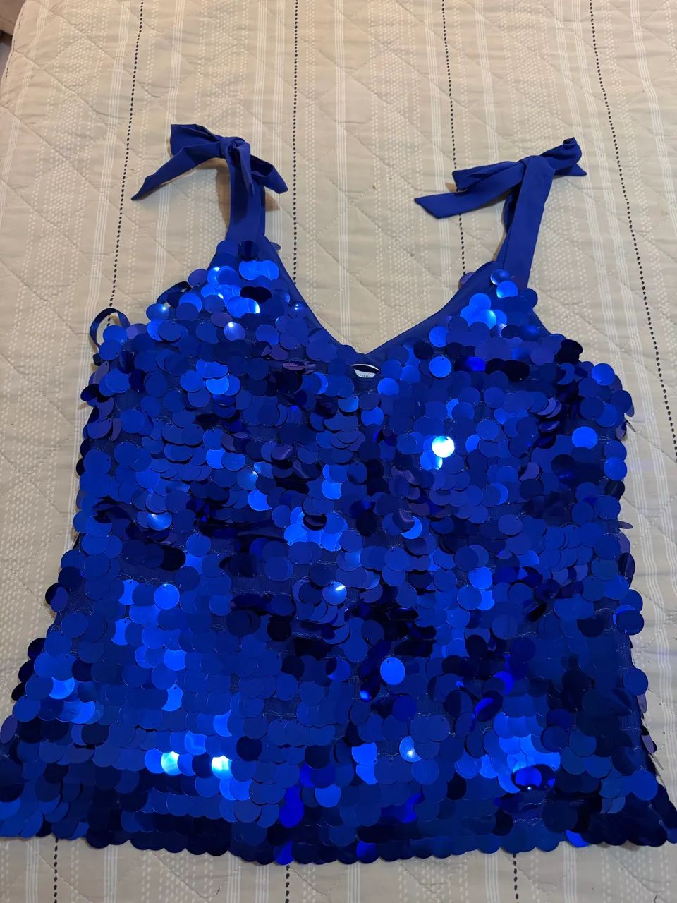 Blusa em paete azul  - Foto 2