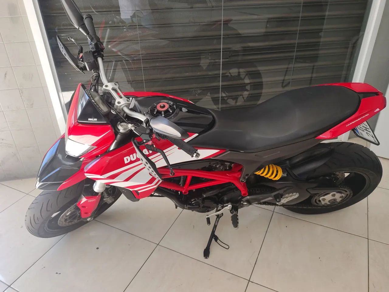 Ducati 823 - Foto 4