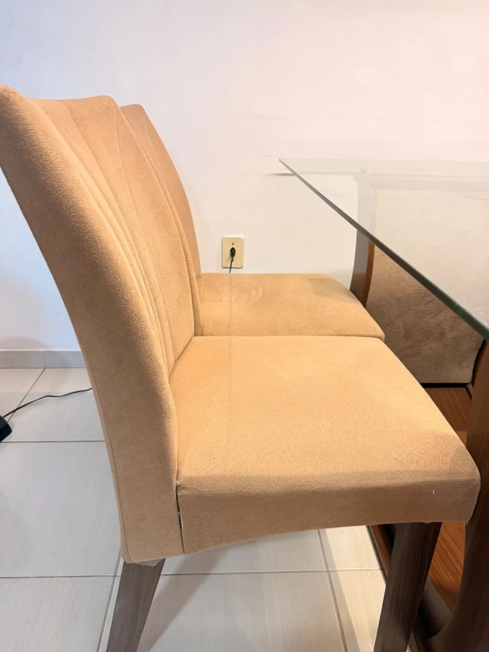 Sala de Jantar 4 cadeiras - Foto 5