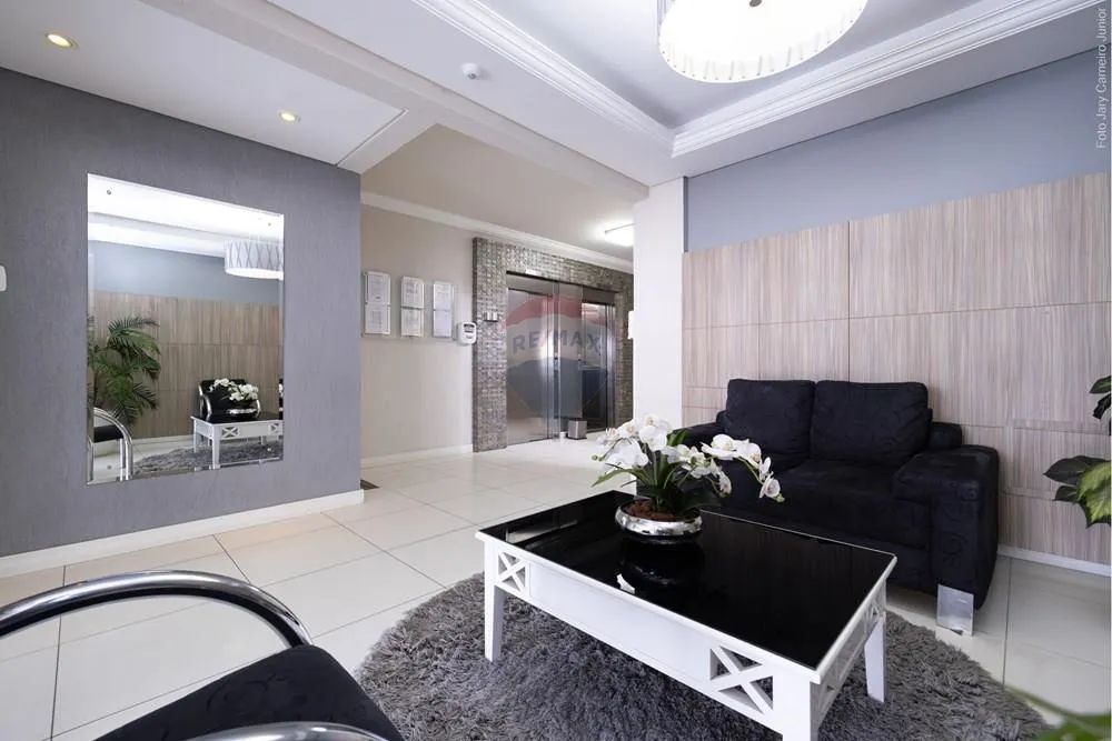 Apartamento à Venda no Bairro Centro - Foto 2