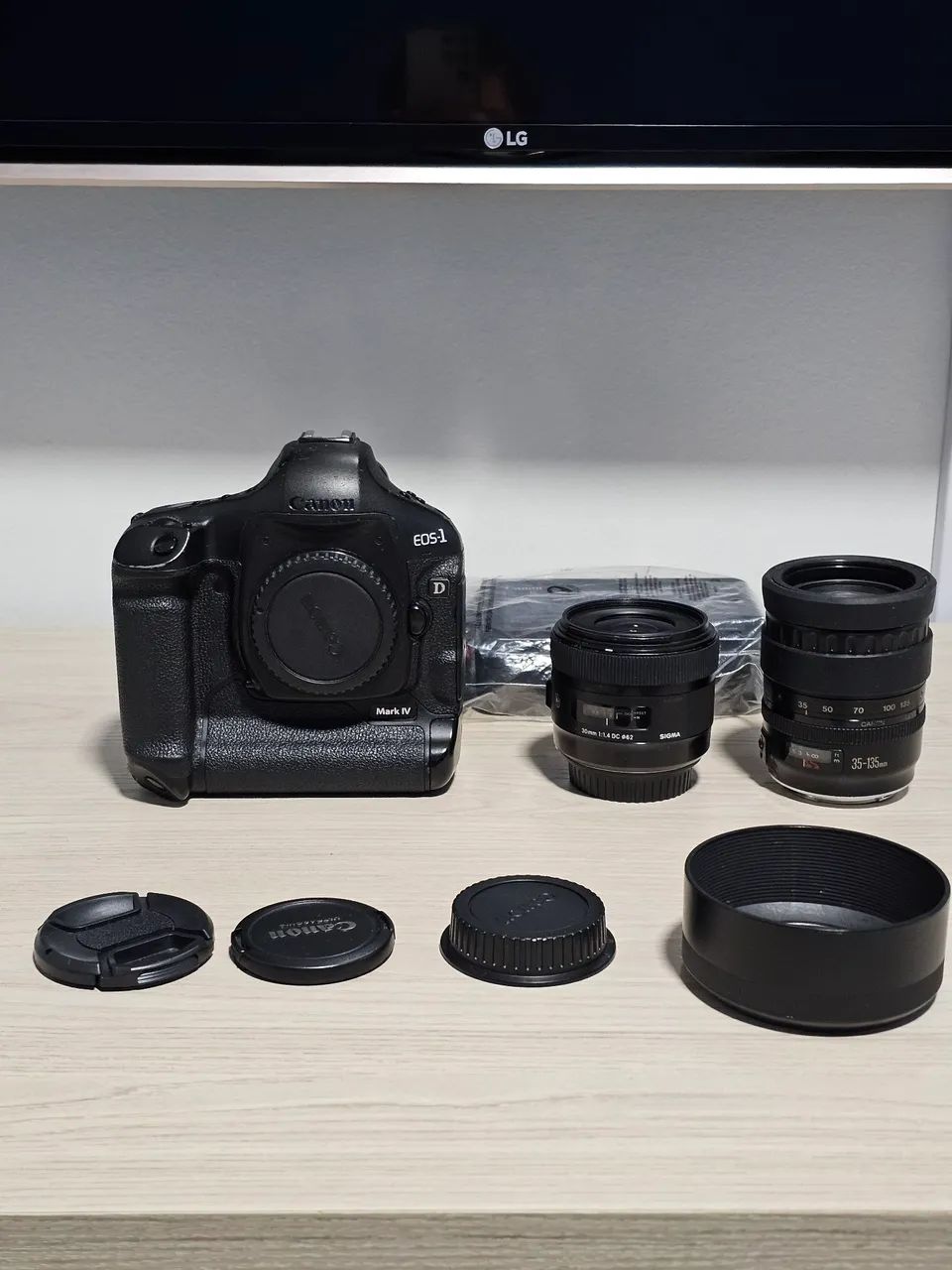  Canon 1D Mark IV + 2 Lentes