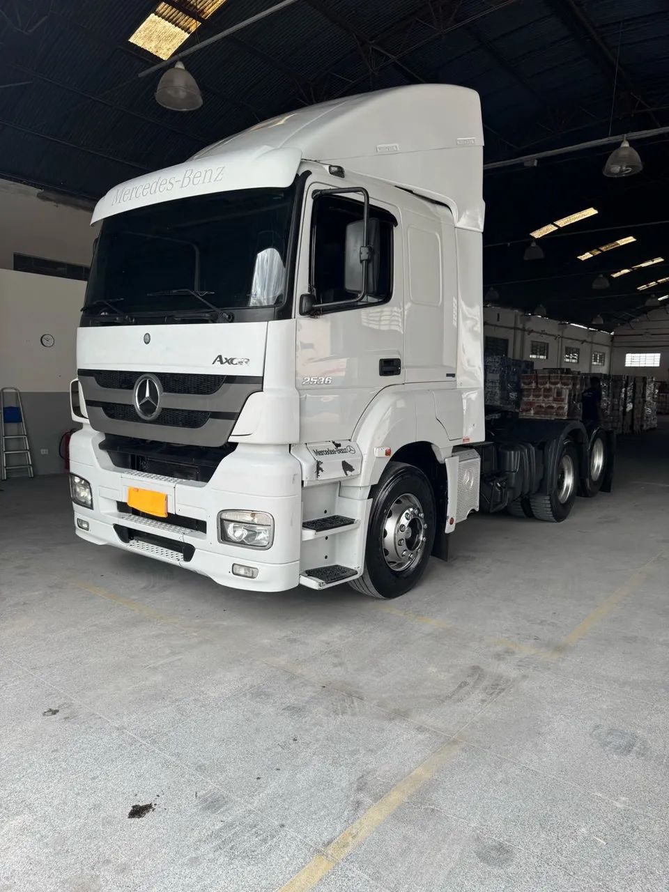 Axor 2013 2563s