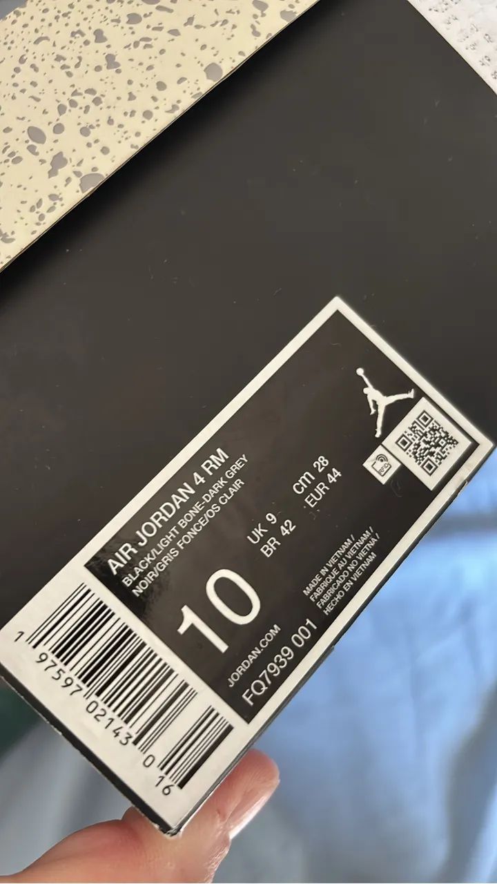 Tênis Jordan 4 RM n42 - Foto 2