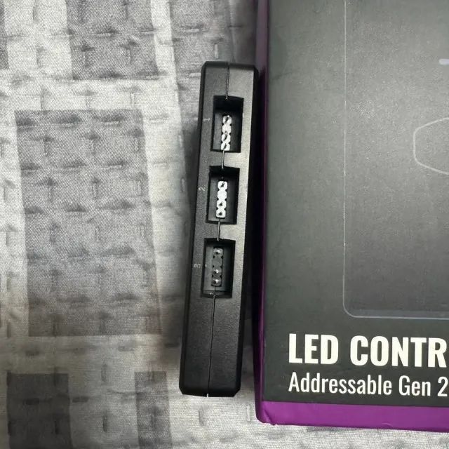 Controlador De Led Cooler Master Argb - Mfy-acbn-nnunn-r2 - Foto 2