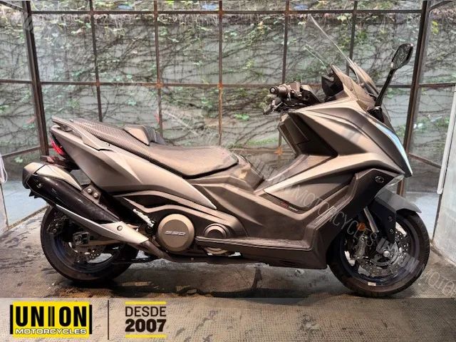 KYMCO AK 550 - Foto 2