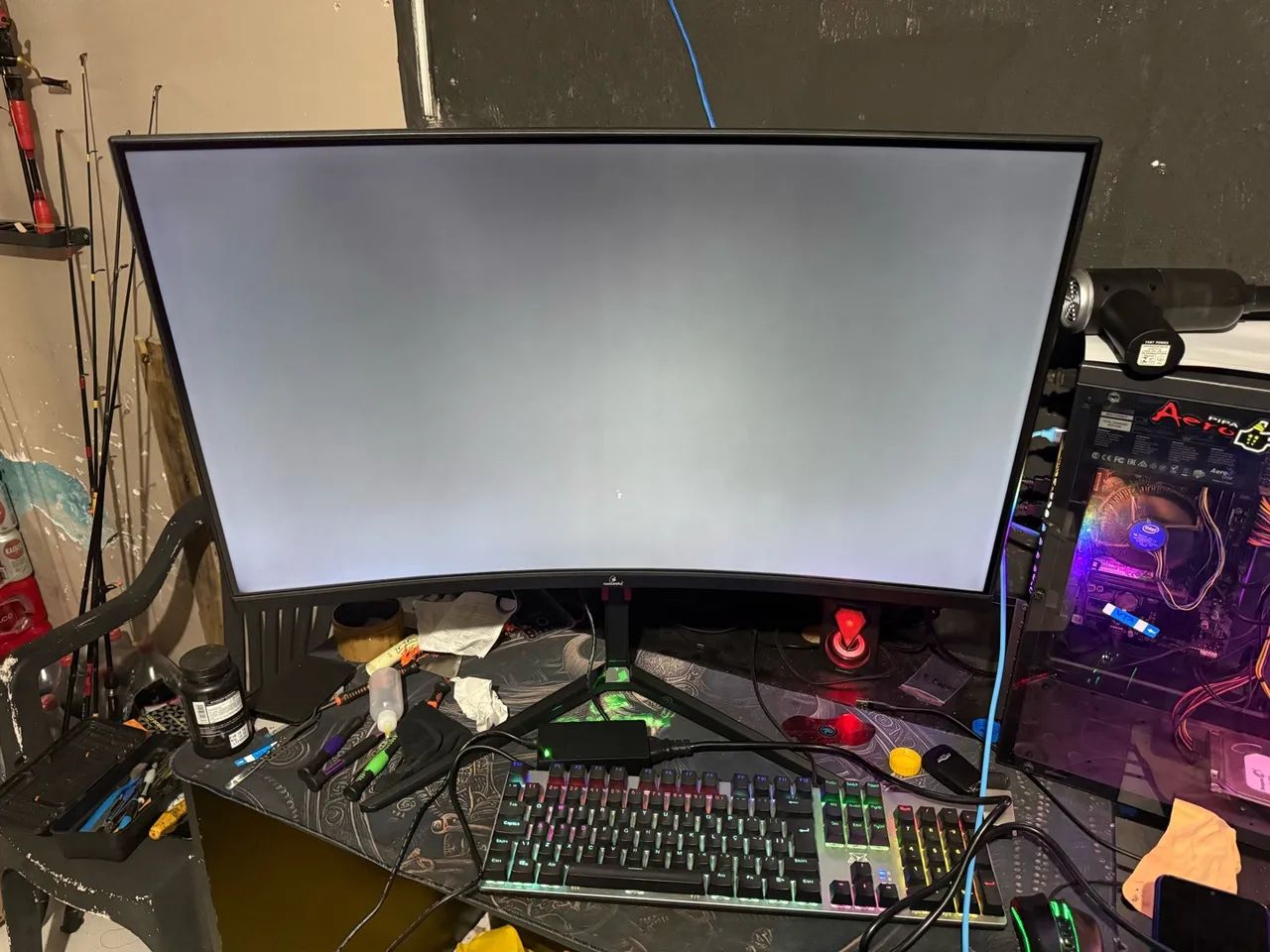 Vendo esse monitor curvado 32 polegadas le anucio  - Foto 4