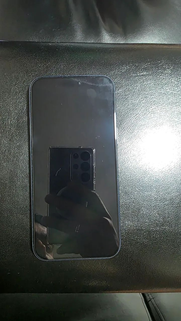 Iphone 17 pro max 256 gb  - Foto 2