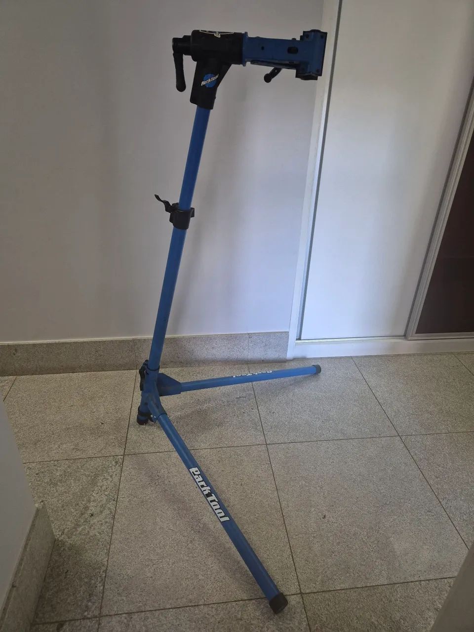 SUPORTE MANUTENÇÃO BIKE PARK TOOL - RETIRADA SUDOESTE