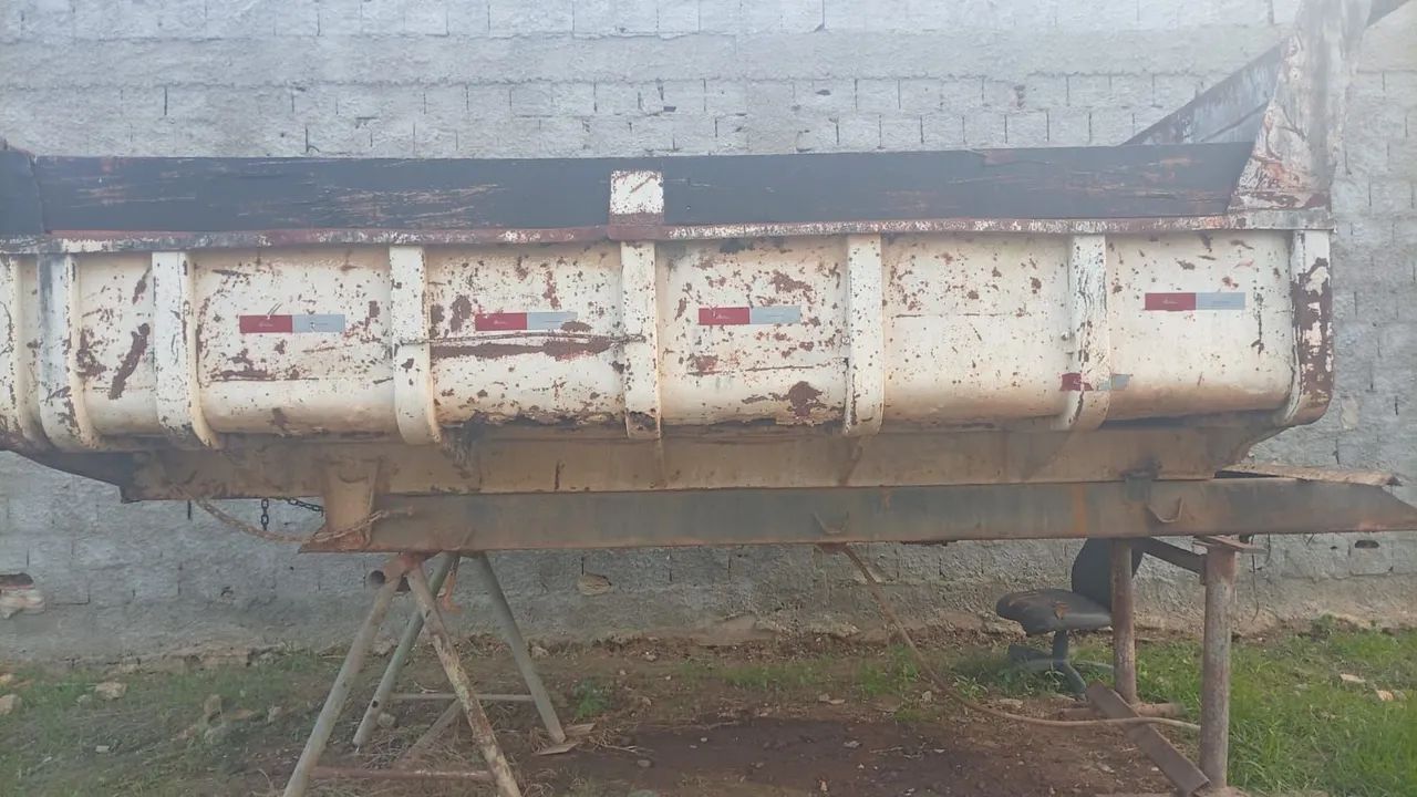 Caçamba basculante para toco - Foto 3