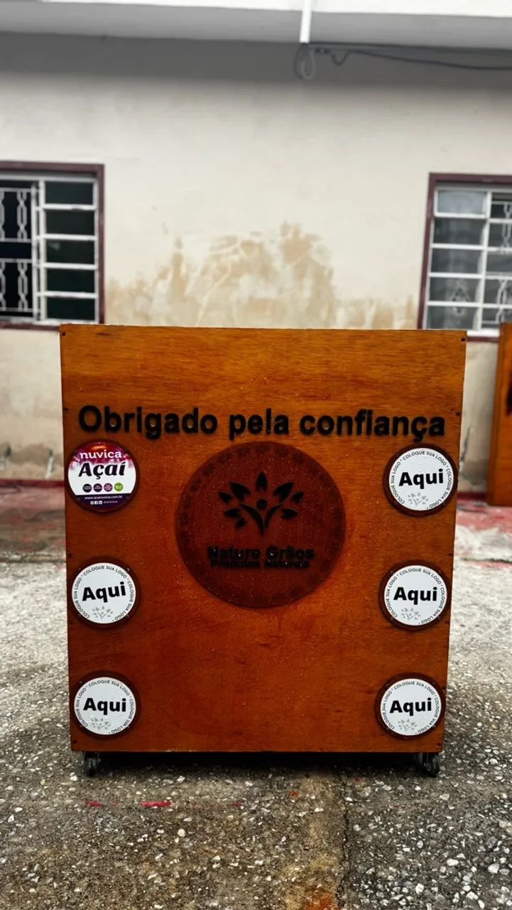 Mesa/carrinho de madeira personalizado - Foto 5