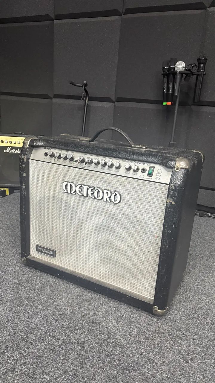 Caixa guitarra Meteoro Volcano