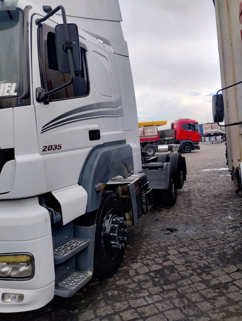MB axor 2035  - Foto 4